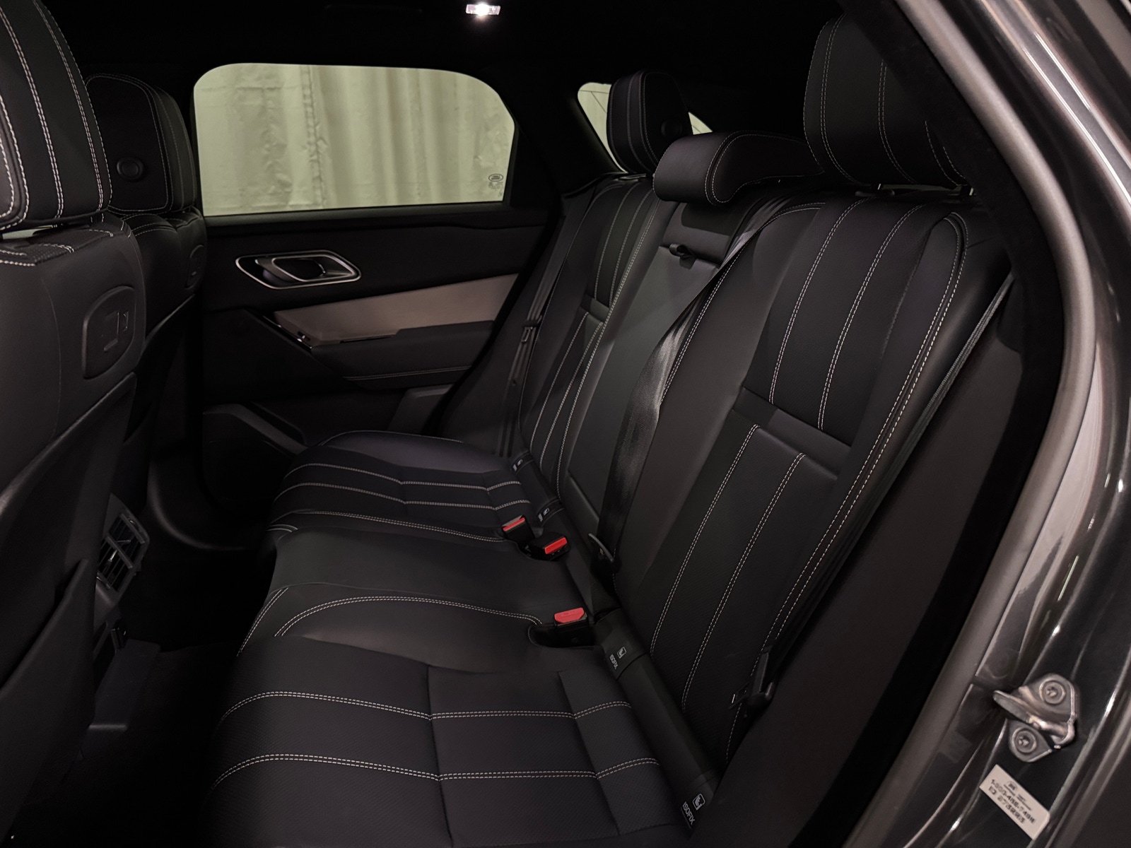 Thumbnail: 2022 Land Rover Range Rover Velar - 5