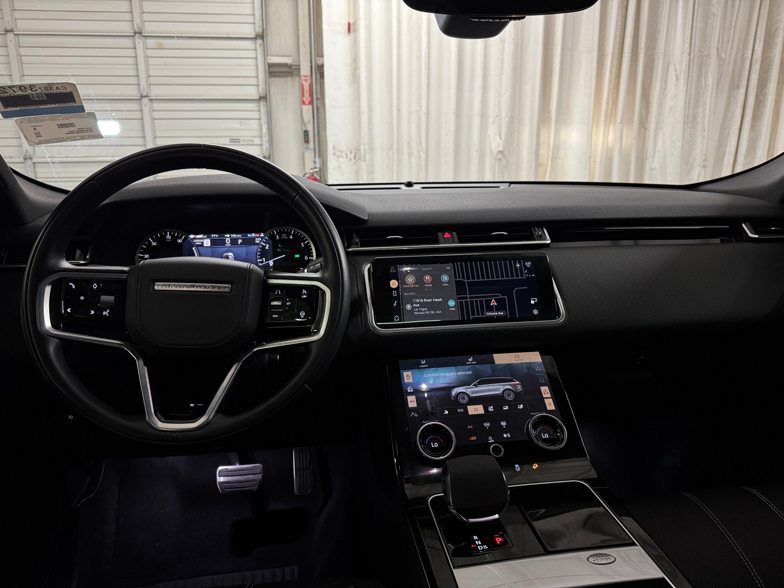 Thumbnail: 2022 Land Rover Range Rover Velar - 2
