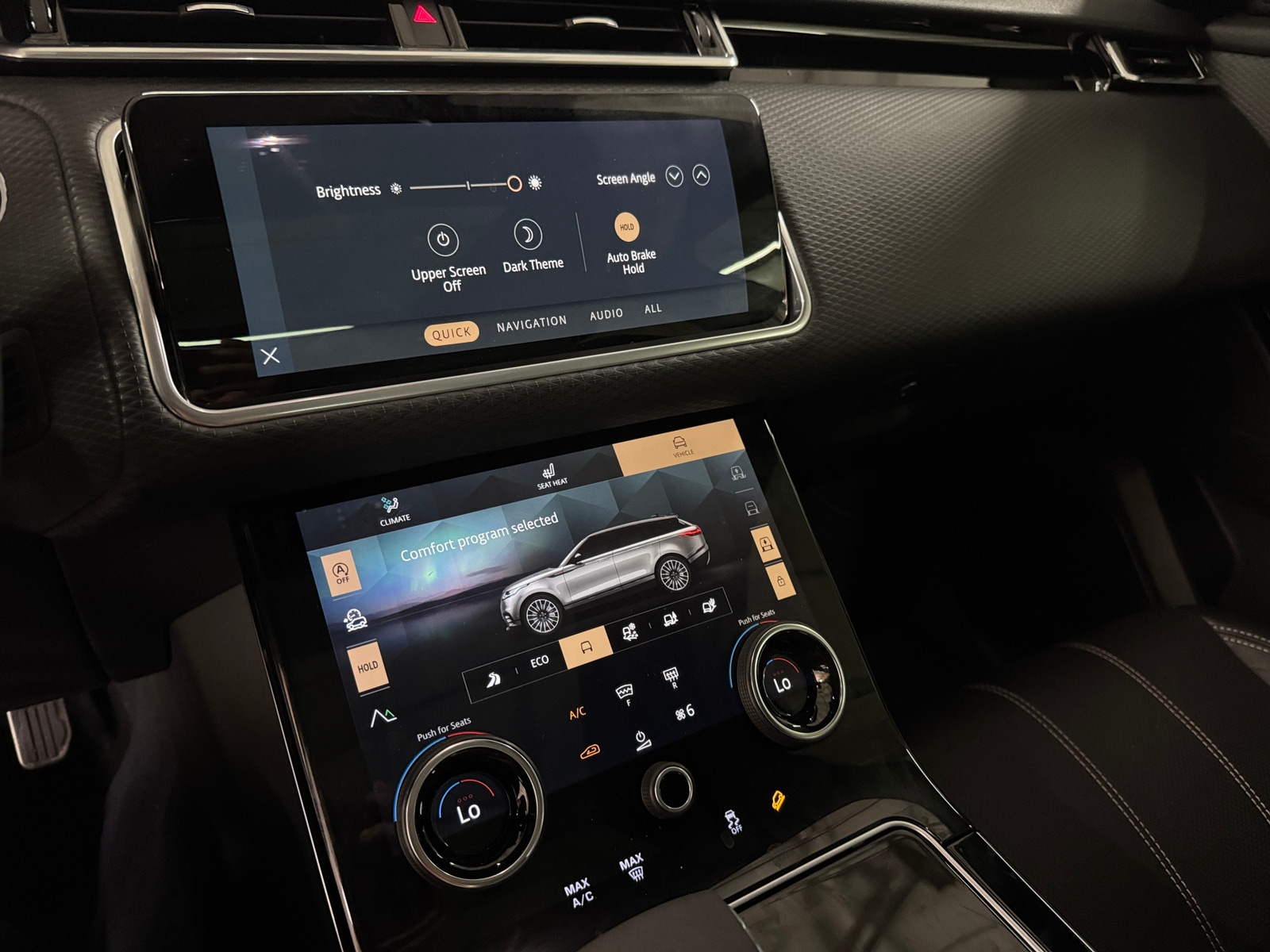 Thumbnail: 2022 Land Rover Range Rover Velar - 3