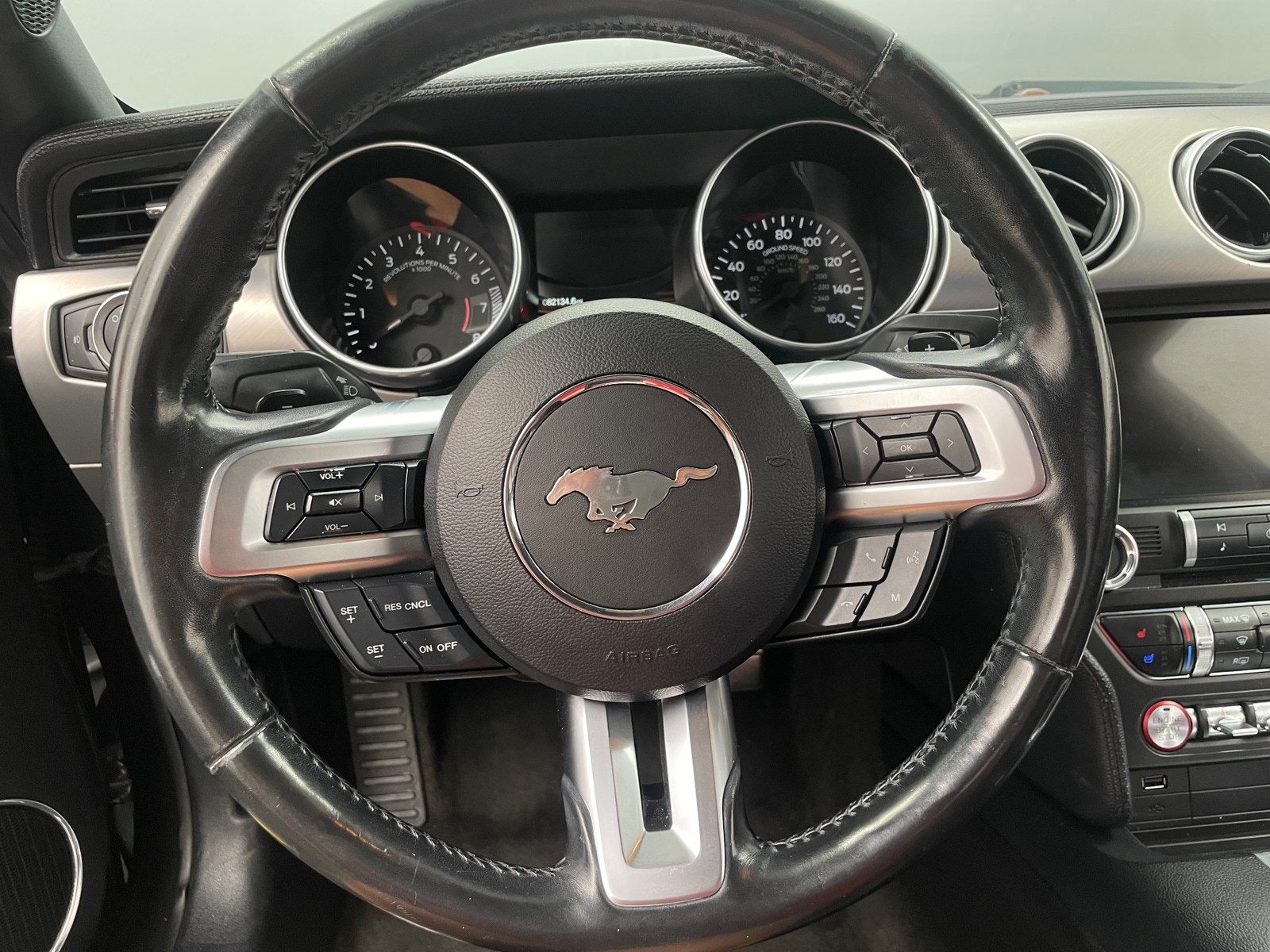 Thumbnail: 2018 Ford Mustang - 4