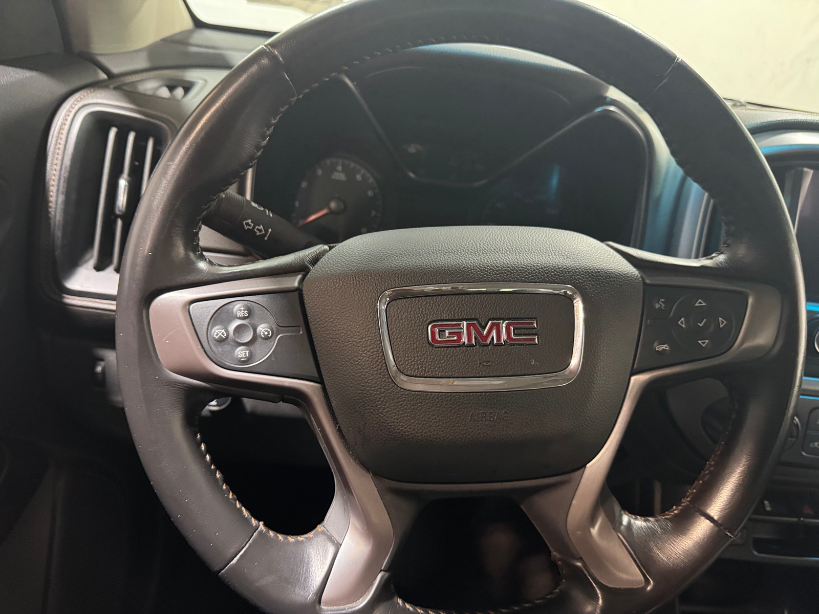 Thumbnail: 2022 GMC Canyon - 5
