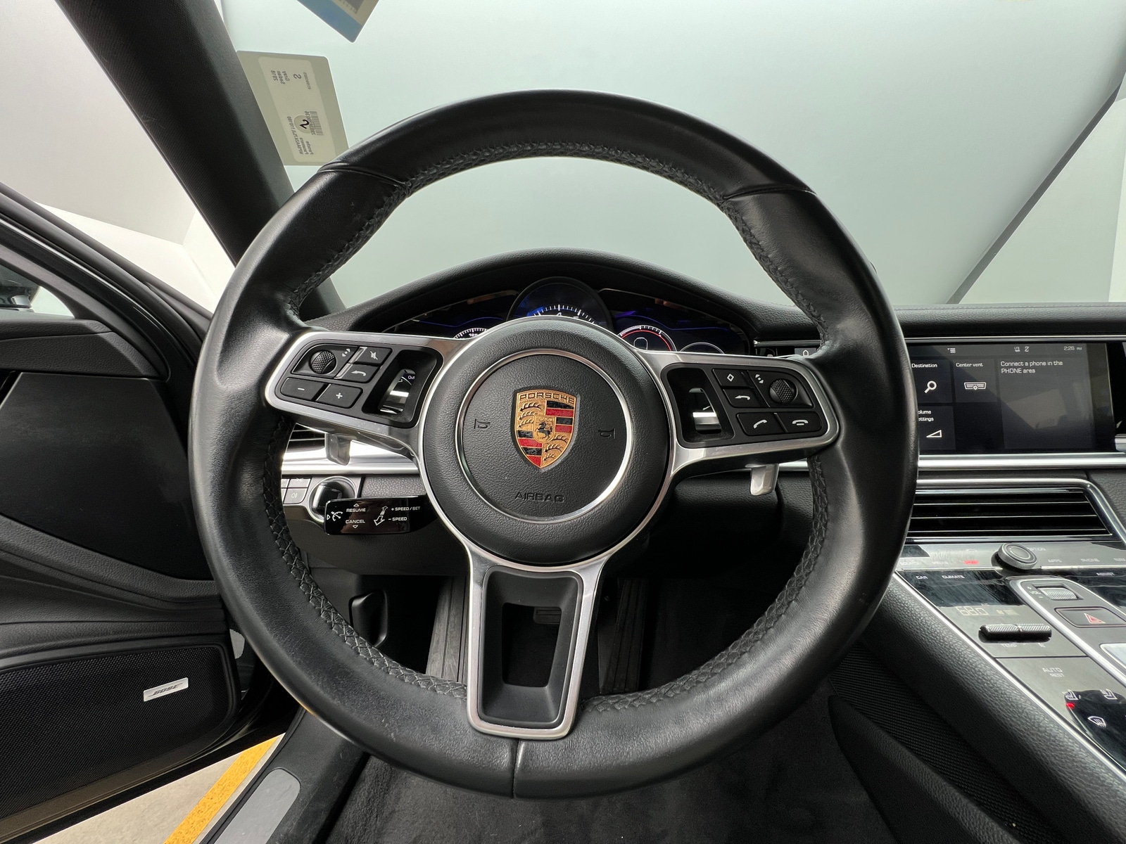 Thumbnail: 2018 Porsche Panamera - 4