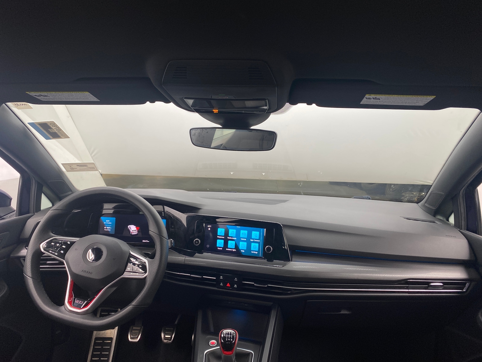 Thumbnail: 2022 Volkswagen Golf - 3