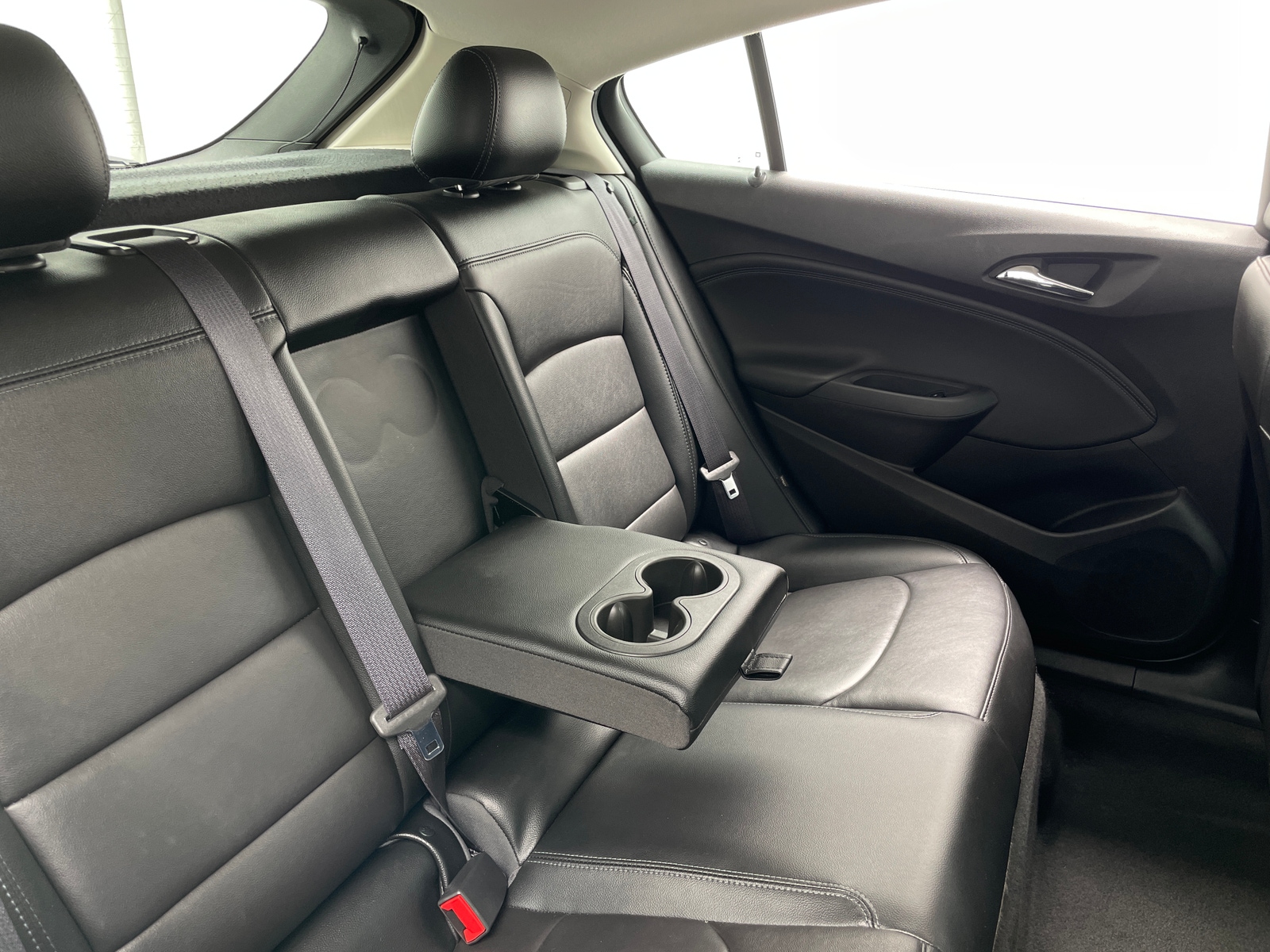 Thumbnail: 2017 Chevrolet Cruze - 5