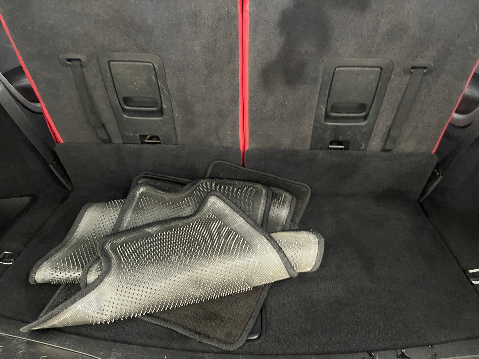 Thumbnail: 2019 Dodge Durango - 6