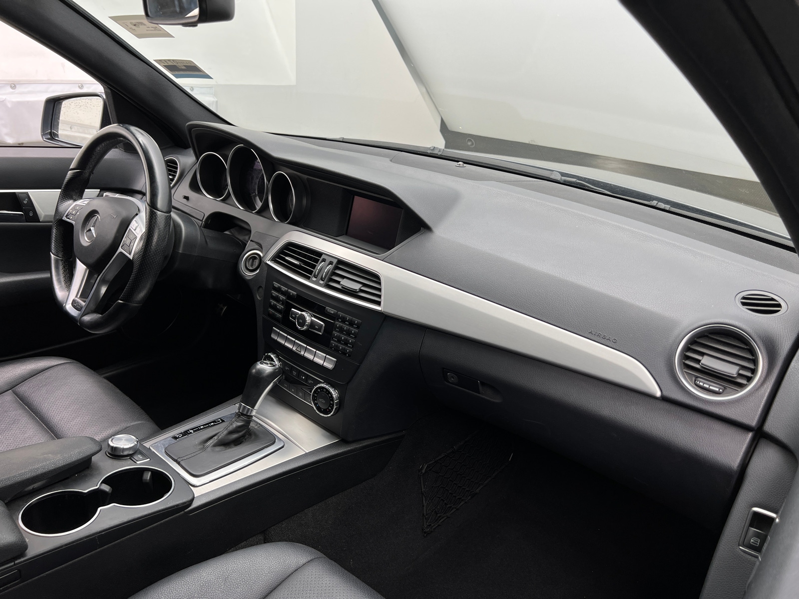Thumbnail: 2013 Mercedes-Benz C-Class - 2
