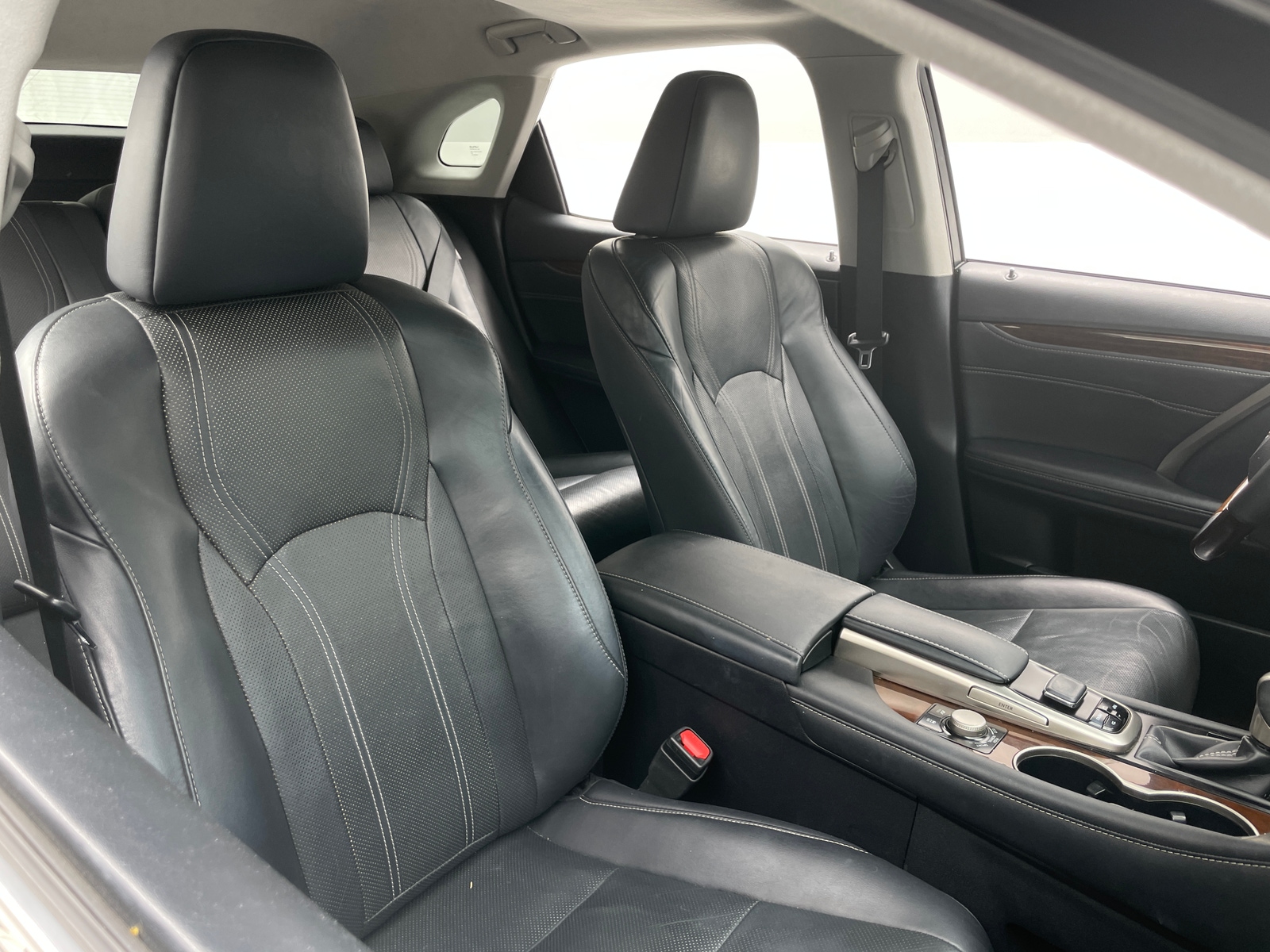 Thumbnail: 2019 Lexus RX - 2