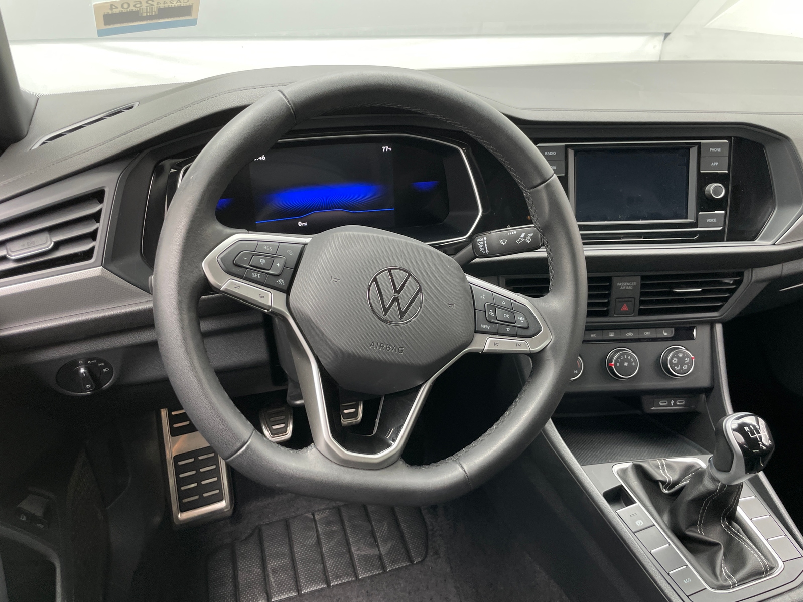 Thumbnail: 2024 Volkswagen Jetta - 5