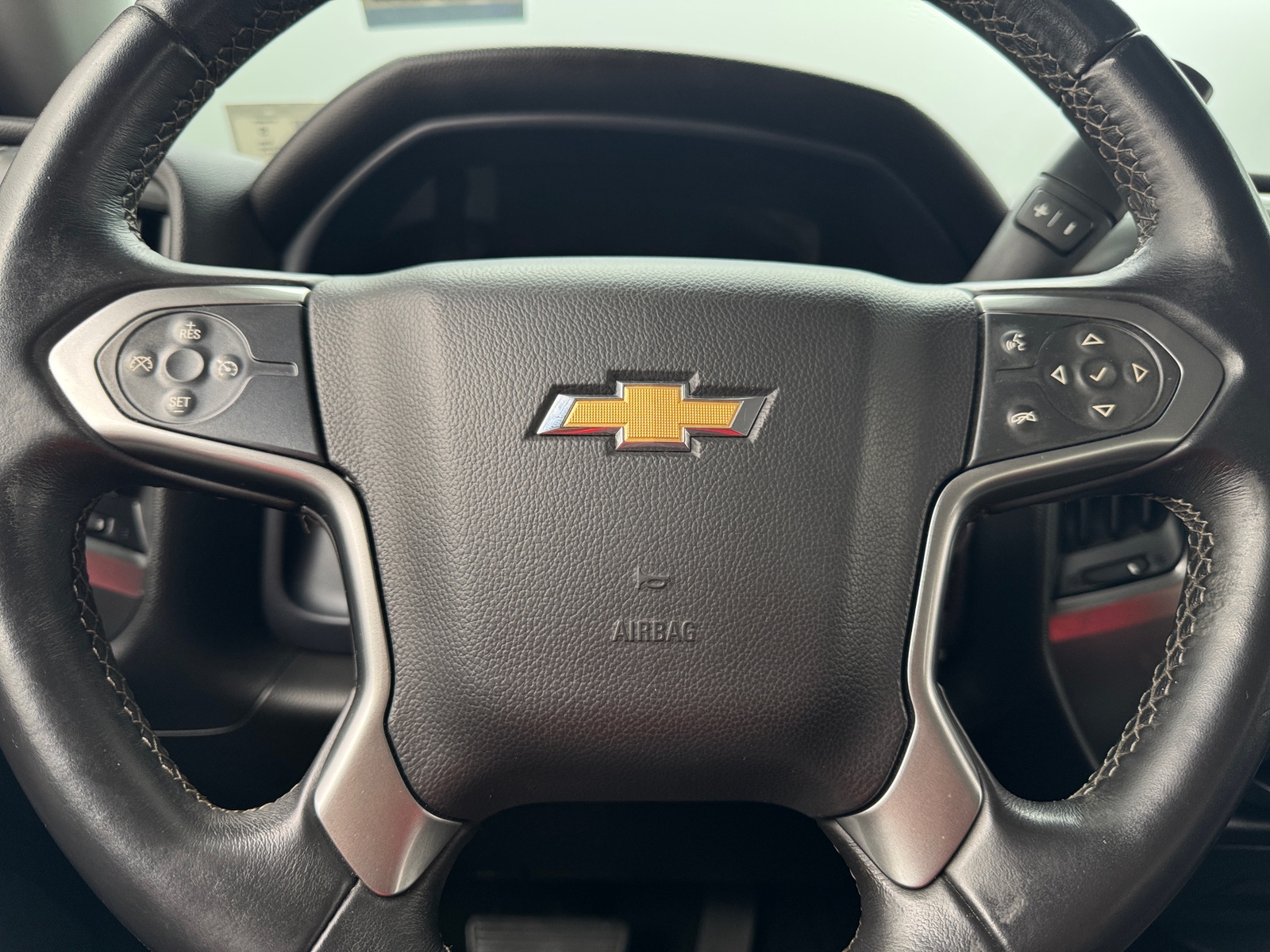 Thumbnail: 2015 Chevrolet Silverado 1500 - 5