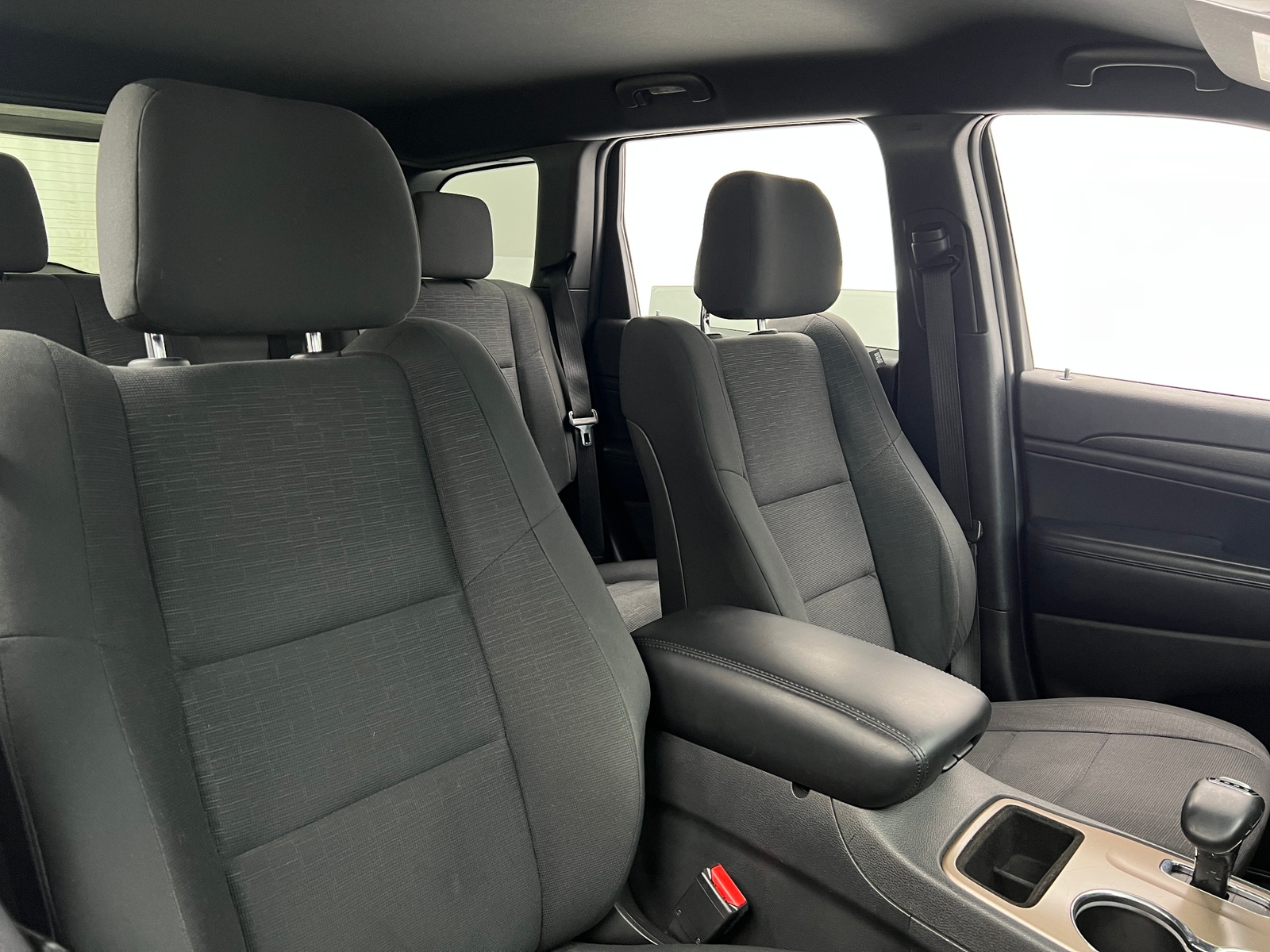 Thumbnail: 2015 Jeep Grand Cherokee - 2