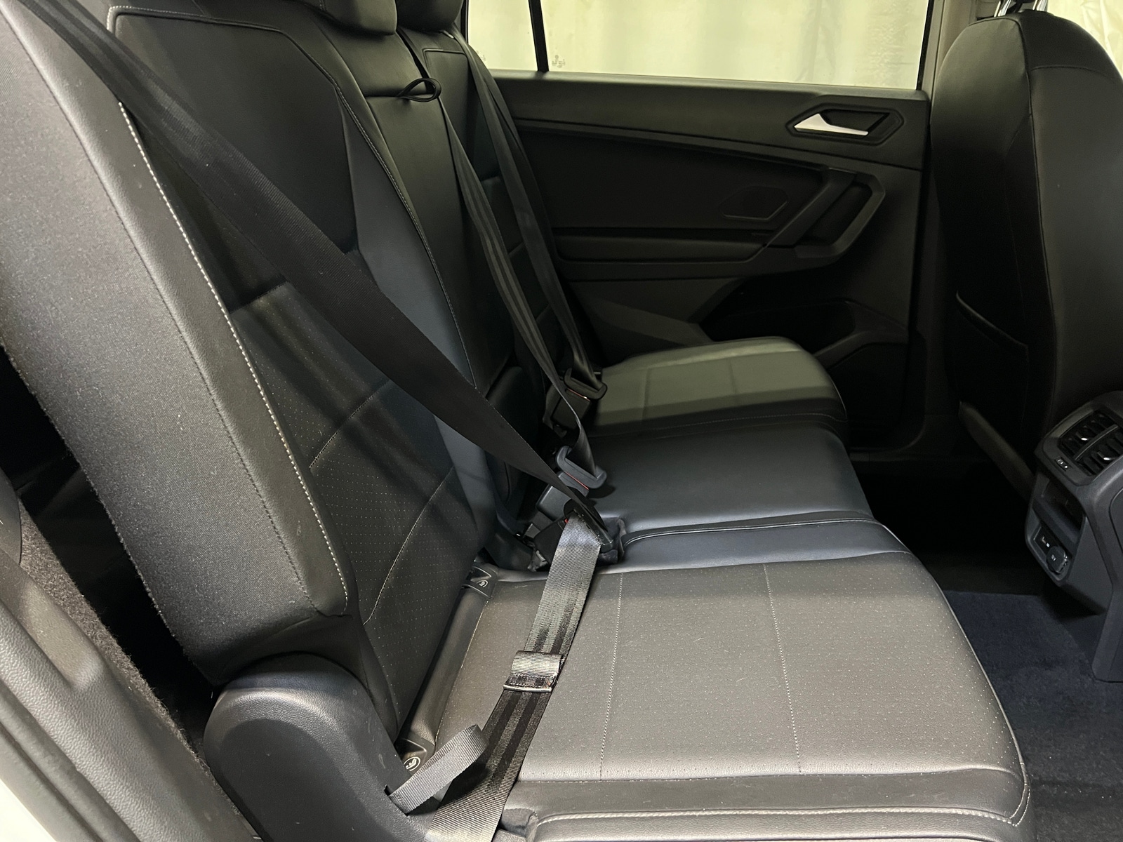 Thumbnail: 2019 Volkswagen Tiguan - 5