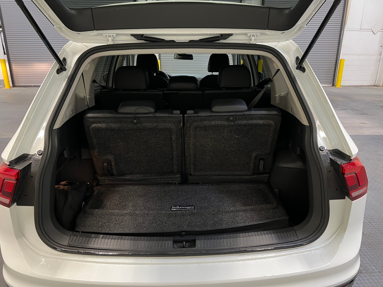 Thumbnail: 2019 Volkswagen Tiguan - 6