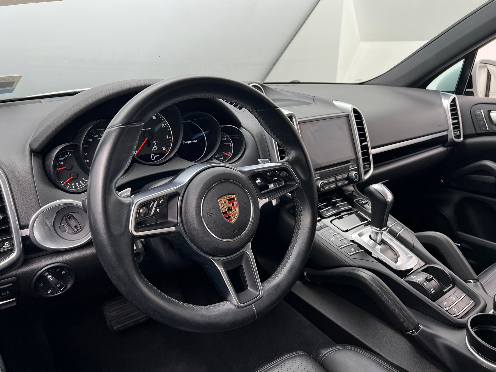 Thumbnail: 2017 Porsche Cayenne - 4