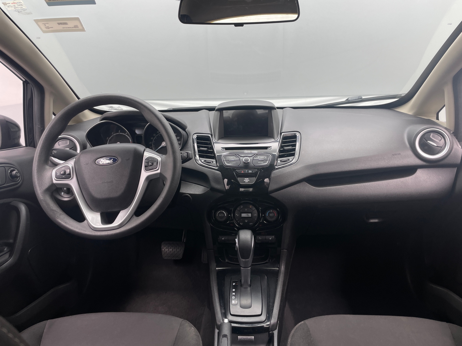 Thumbnail: 2017 Ford Fiesta - 3