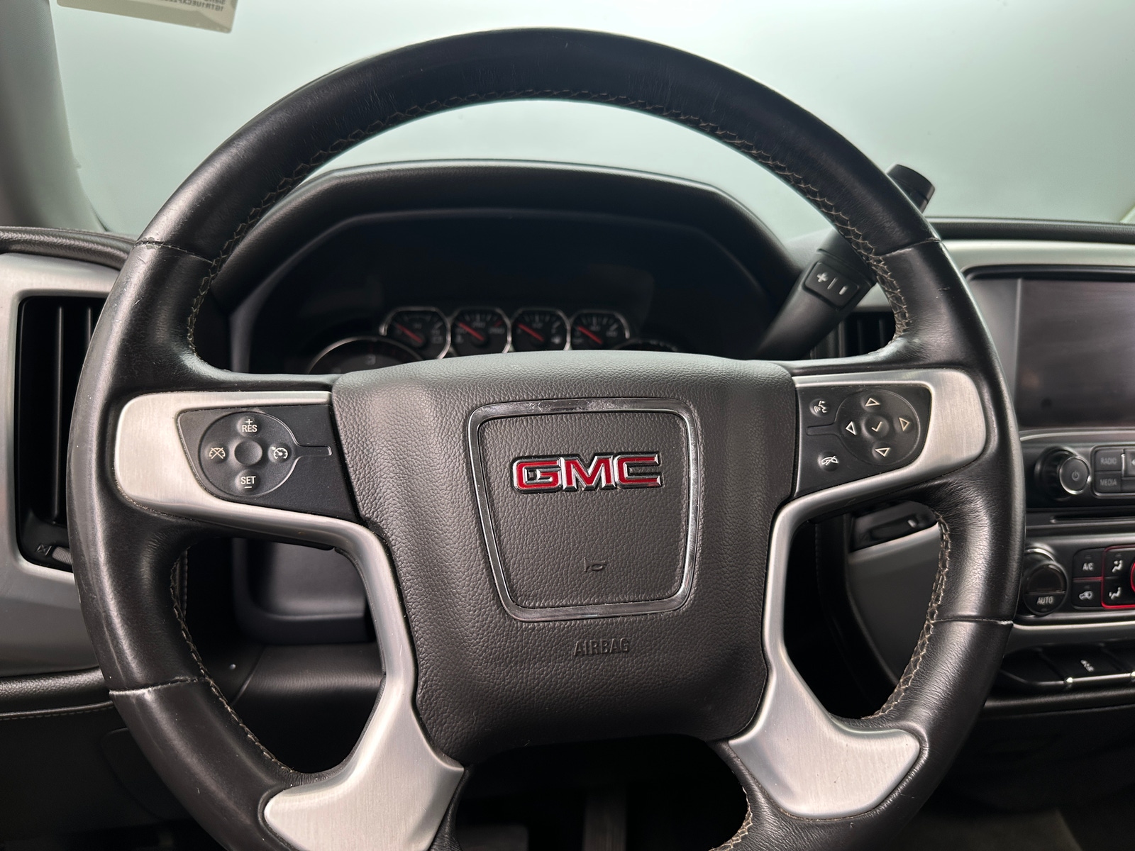 Thumbnail: 2015 GMC Sierra 1500 - 5