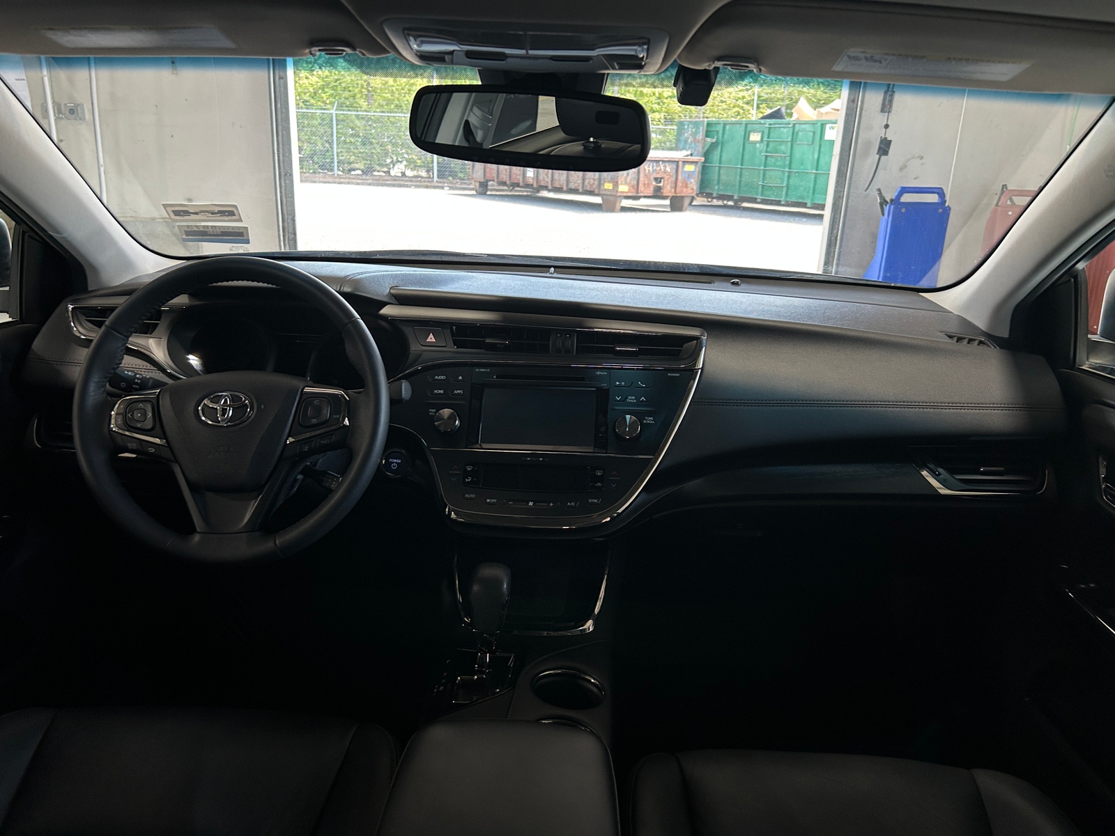 Thumbnail: 2017 Toyota Avalon - 2