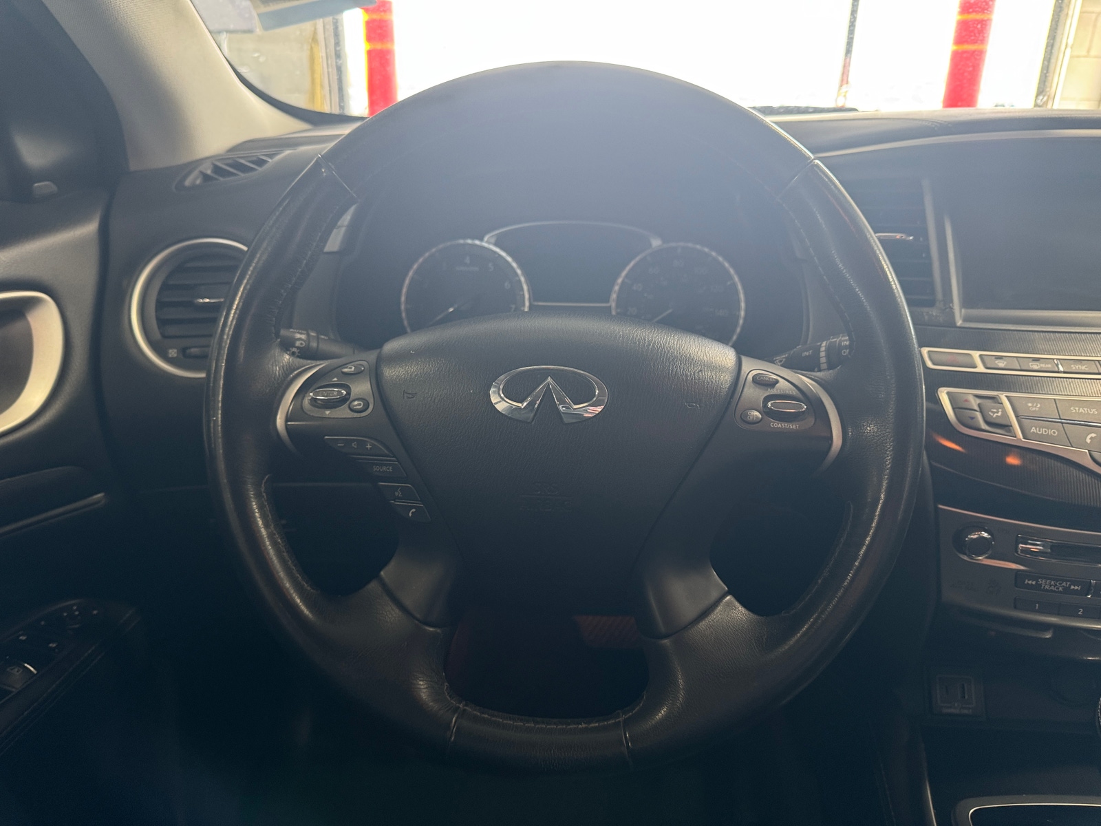 Thumbnail: 2019 INFINITI QX60 - 4