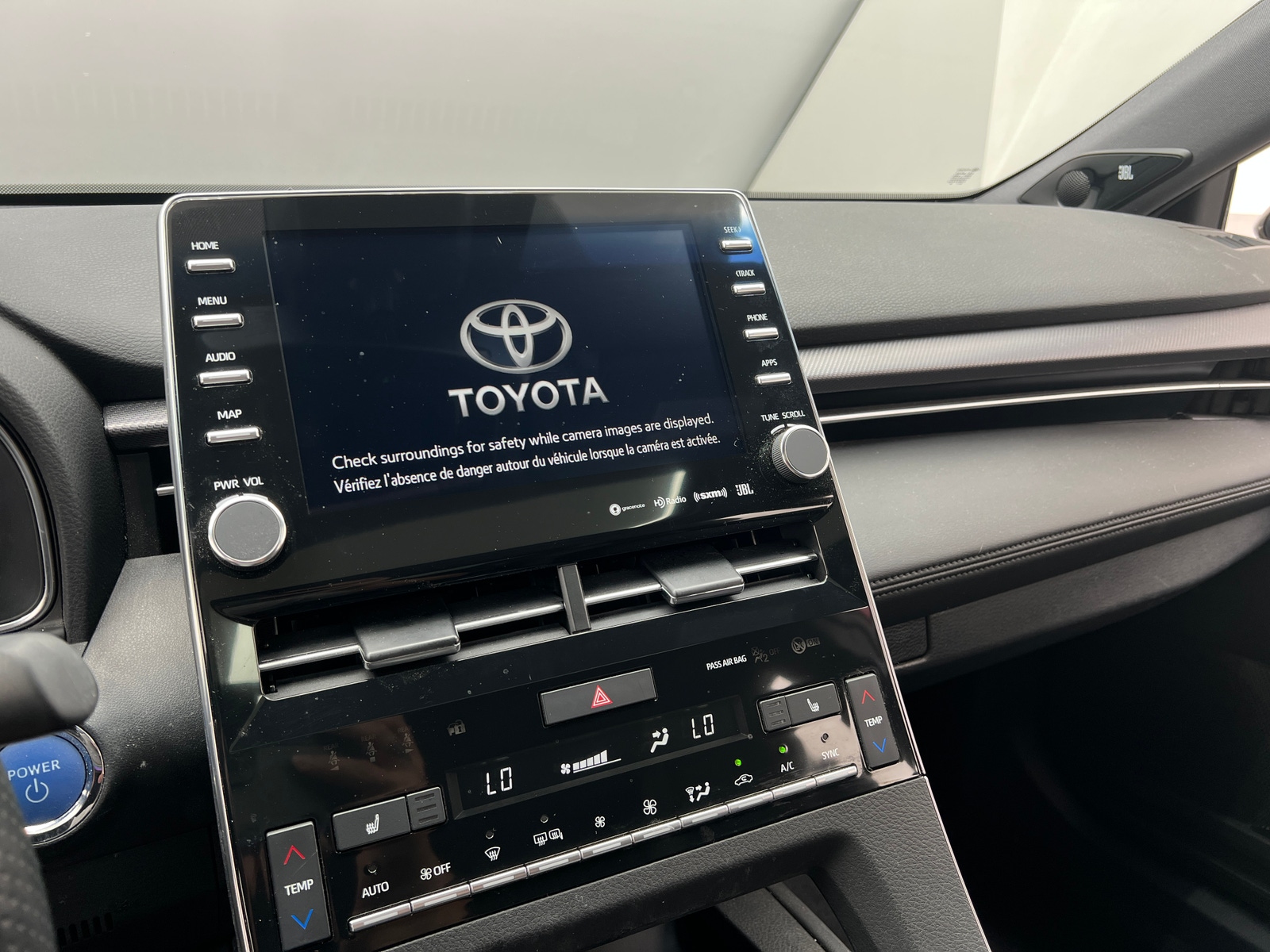 Thumbnail: 2021 Toyota Avalon - 3