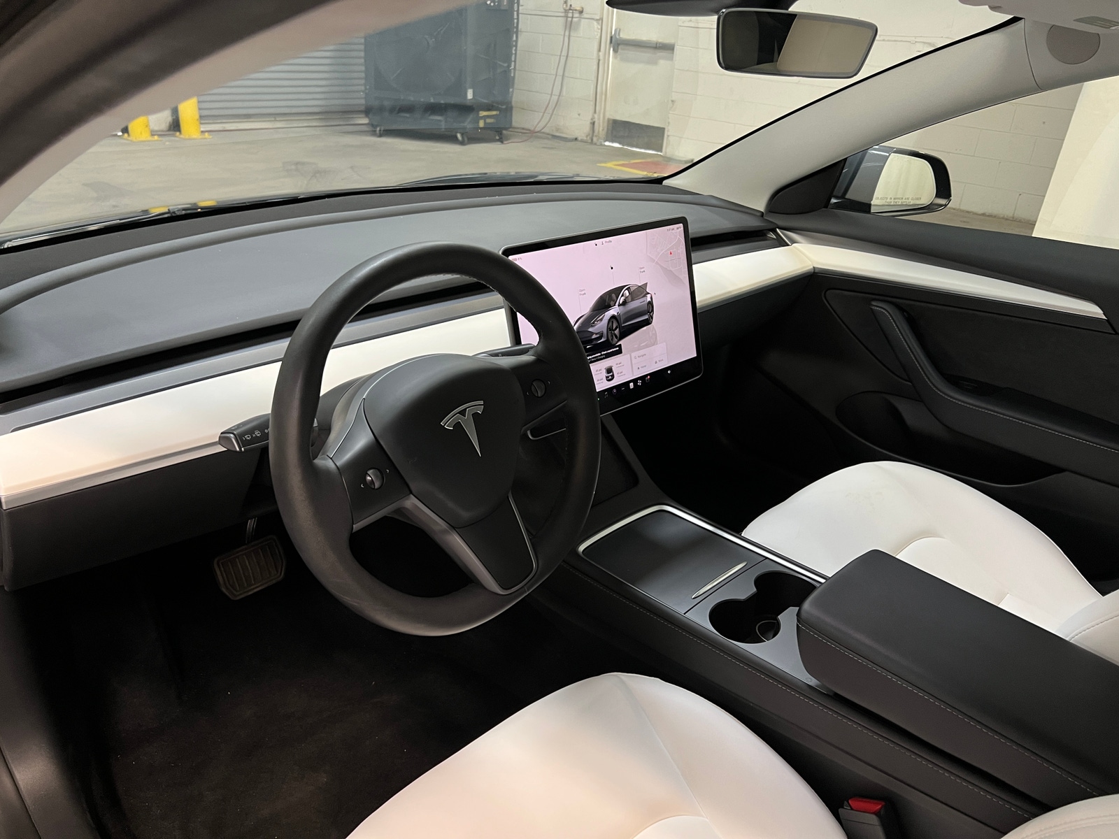 Thumbnail: 2023 Tesla Model 3 - 2