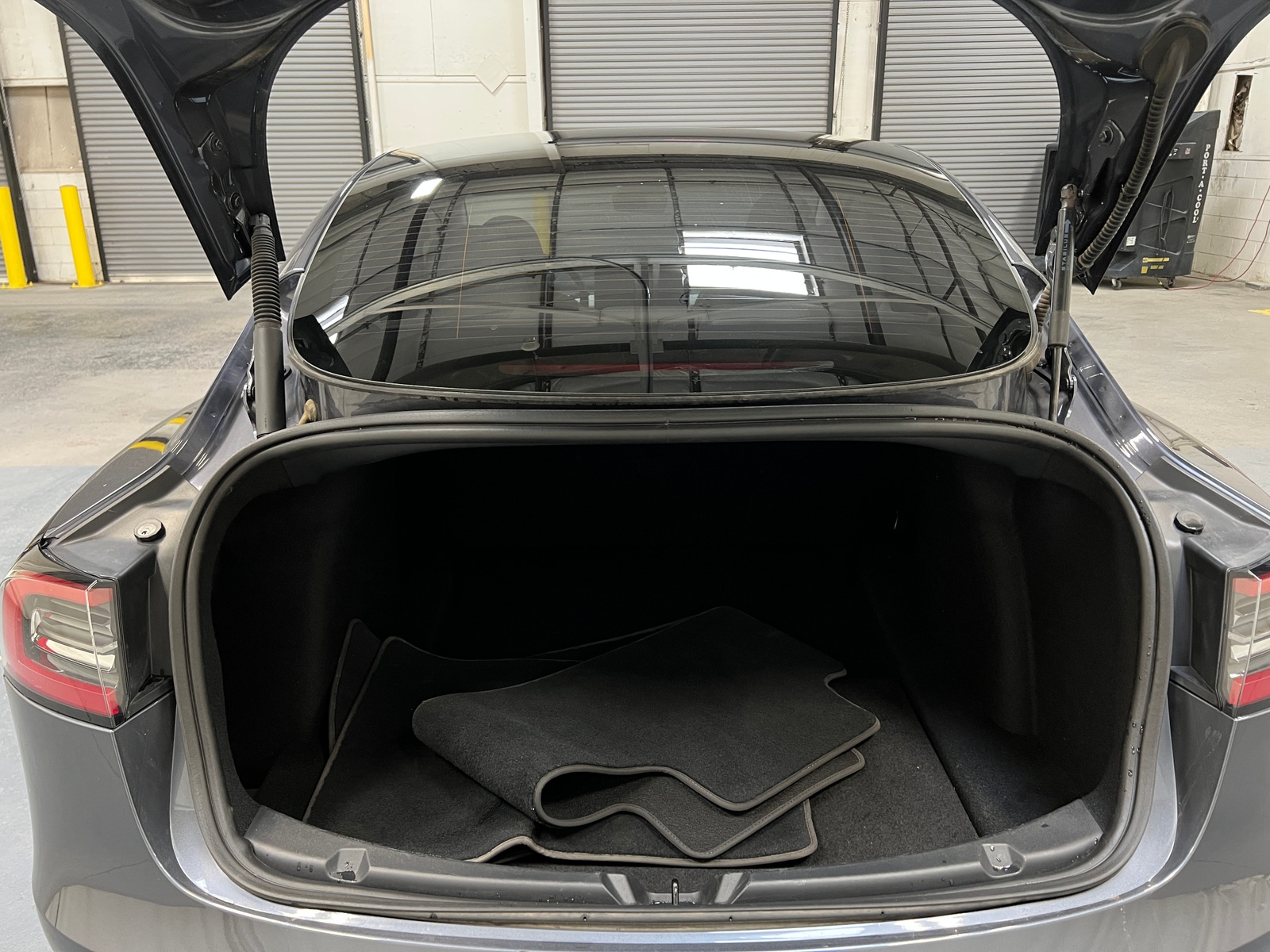 Thumbnail: 2023 Tesla Model 3 - 5
