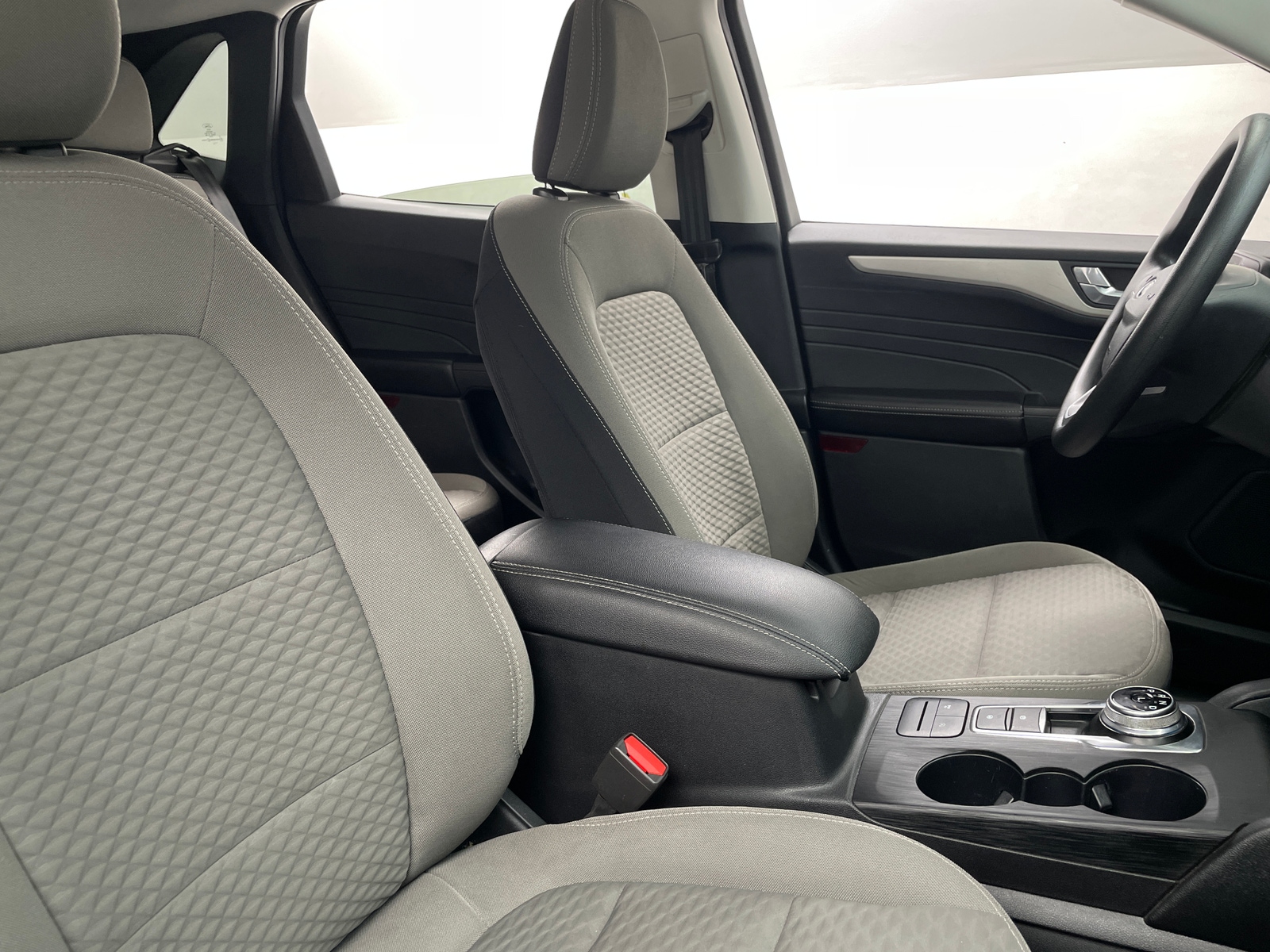 Thumbnail: 2021 Ford Escape - 2