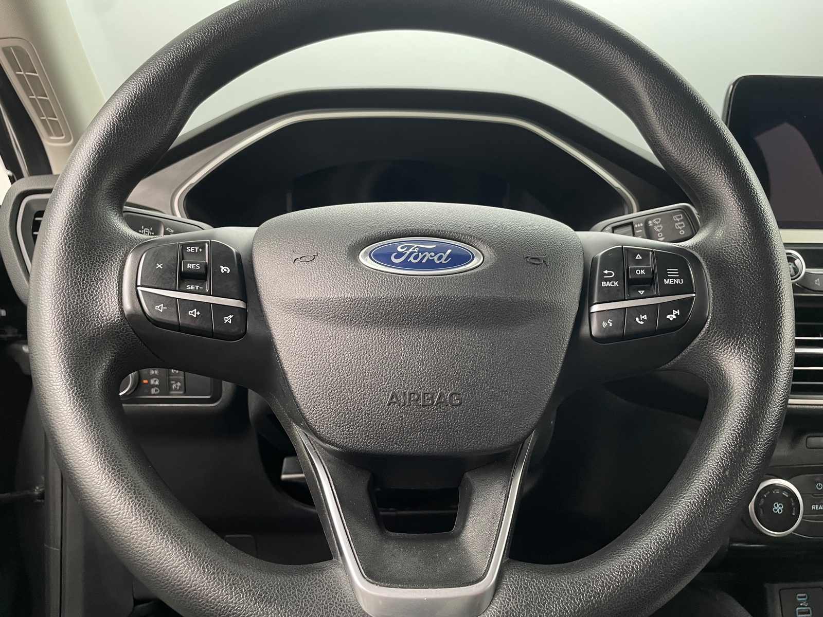 Thumbnail: 2021 Ford Escape - 5