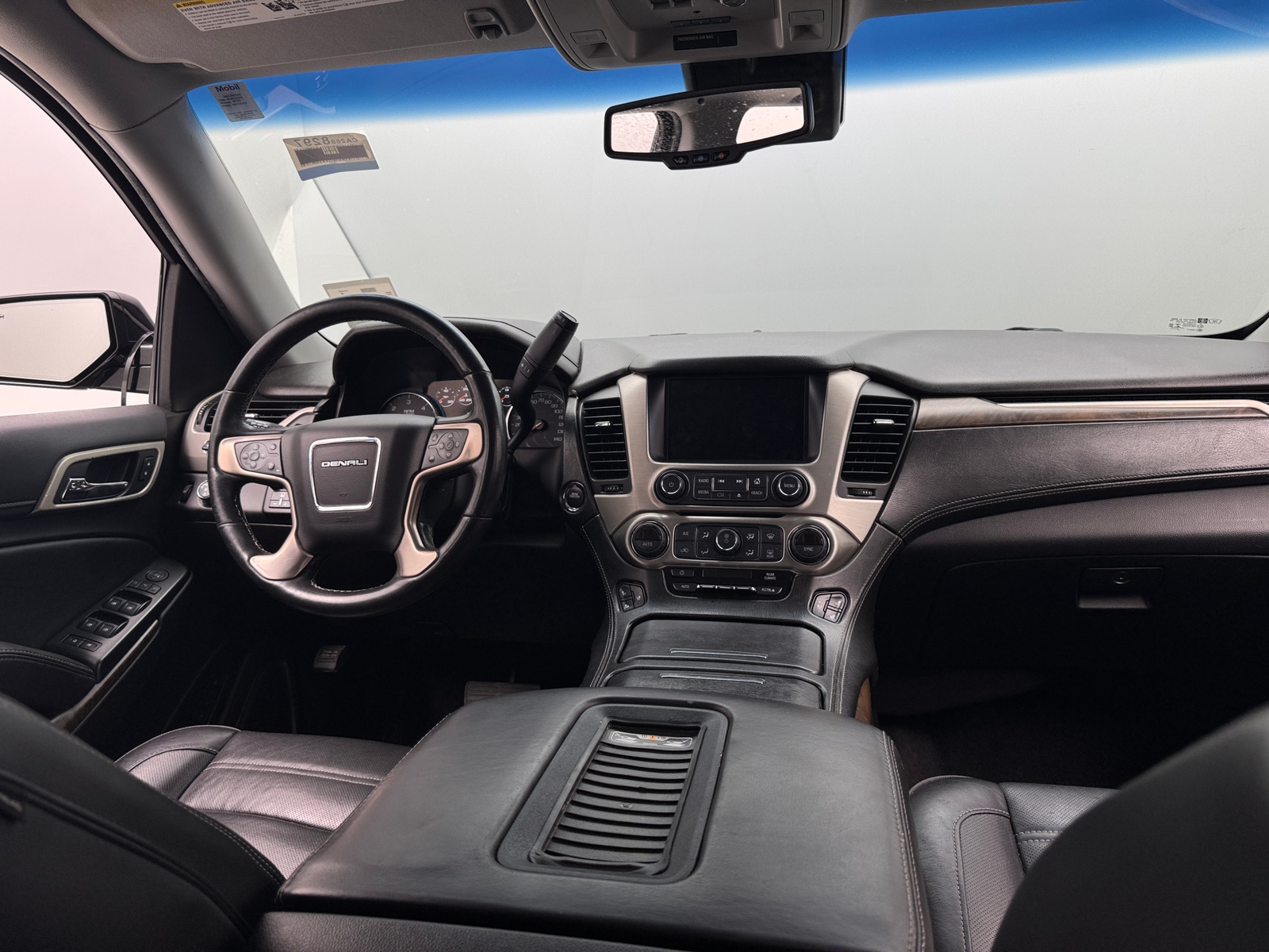 Thumbnail: 2019 GMC Yukon - 2
