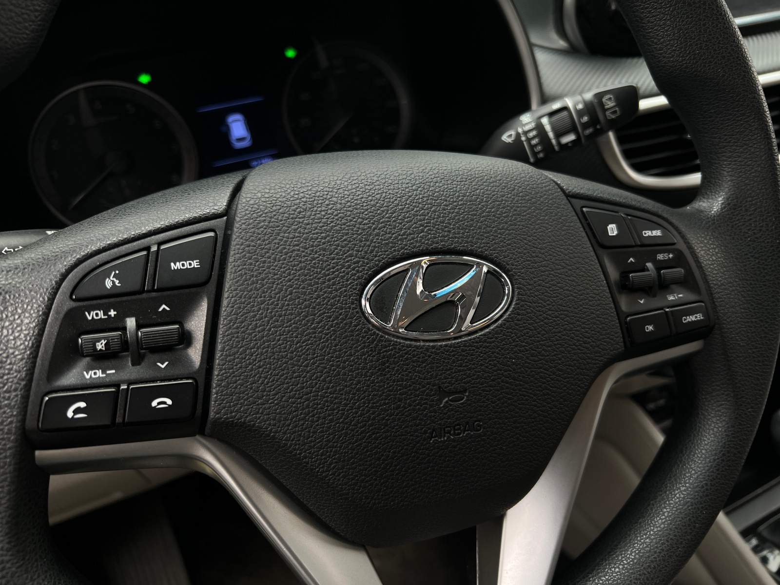 Thumbnail: 2019 Hyundai Tucson - 5
