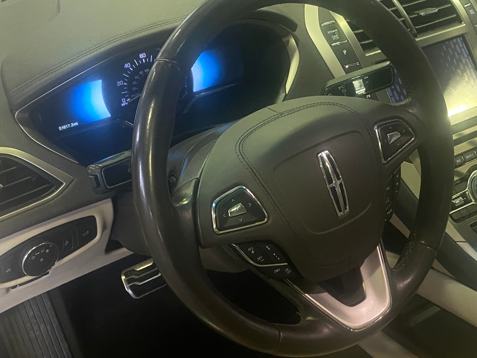 Thumbnail: 2019 Lincoln MKZ - 4
