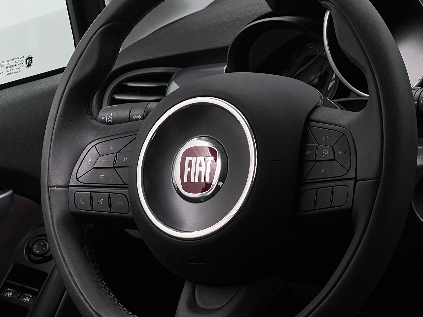 Thumbnail: 2017 Fiat 500X - 4
