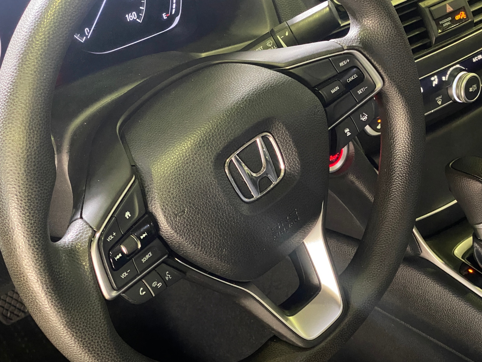 Thumbnail: 2018 Honda Accord - 5