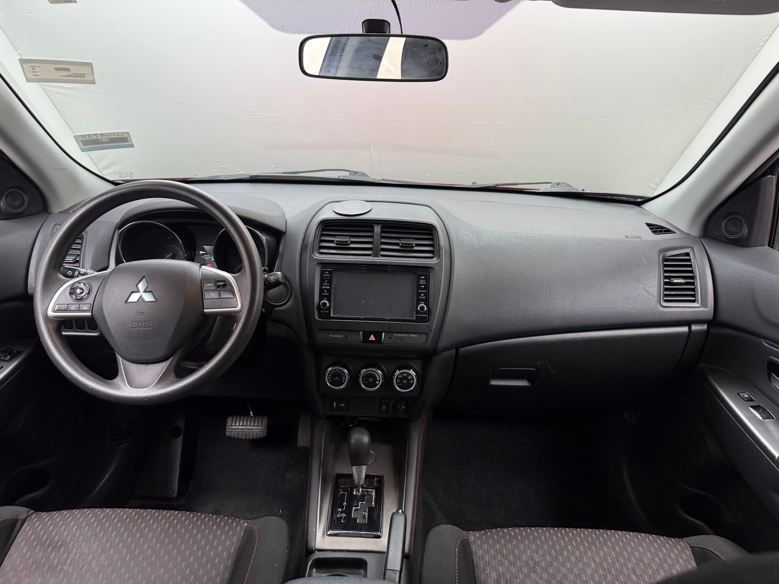 Thumbnail: 2018 Mitsubishi Outlander Sport - 3