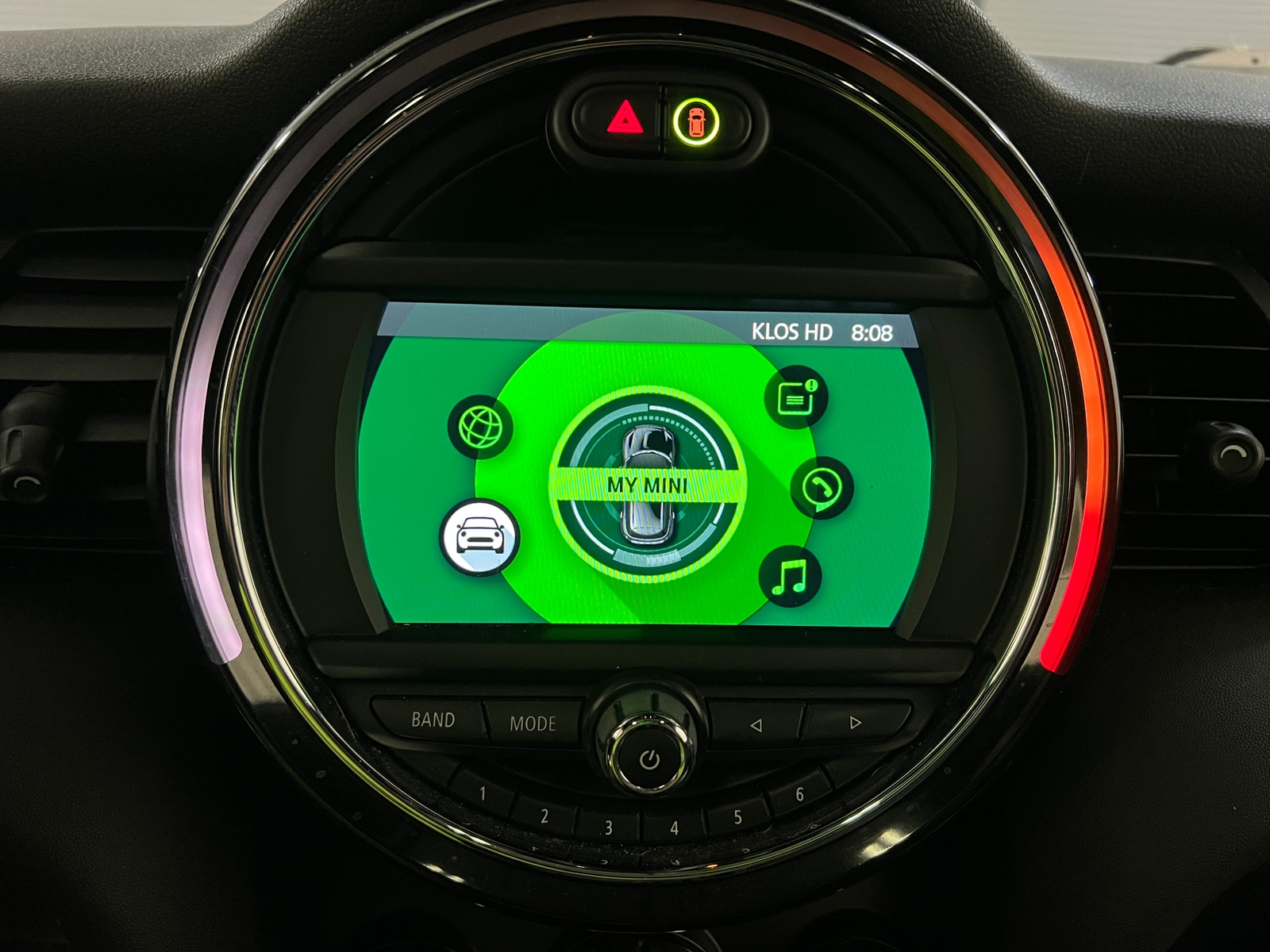 Thumbnail: 2021 MINI Cooper Hardtop - 3