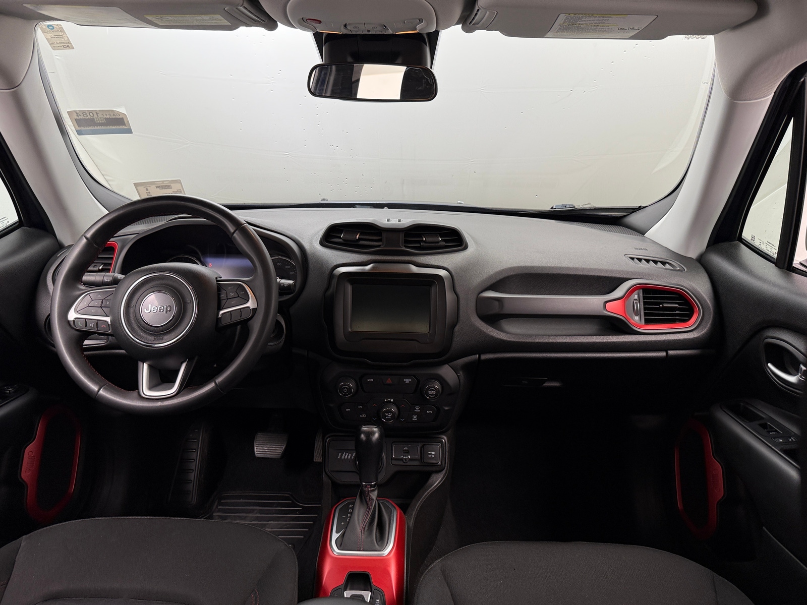 Thumbnail: 2020 Jeep Renegade - 3