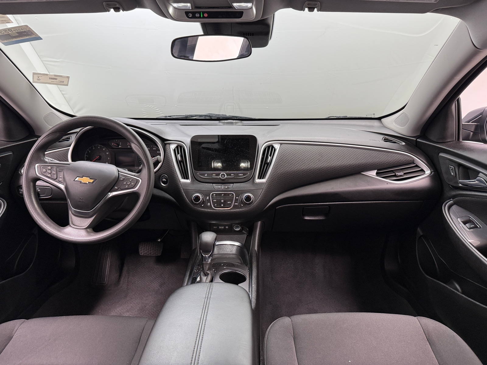 Thumbnail: 2023 Chevrolet Malibu - 3
