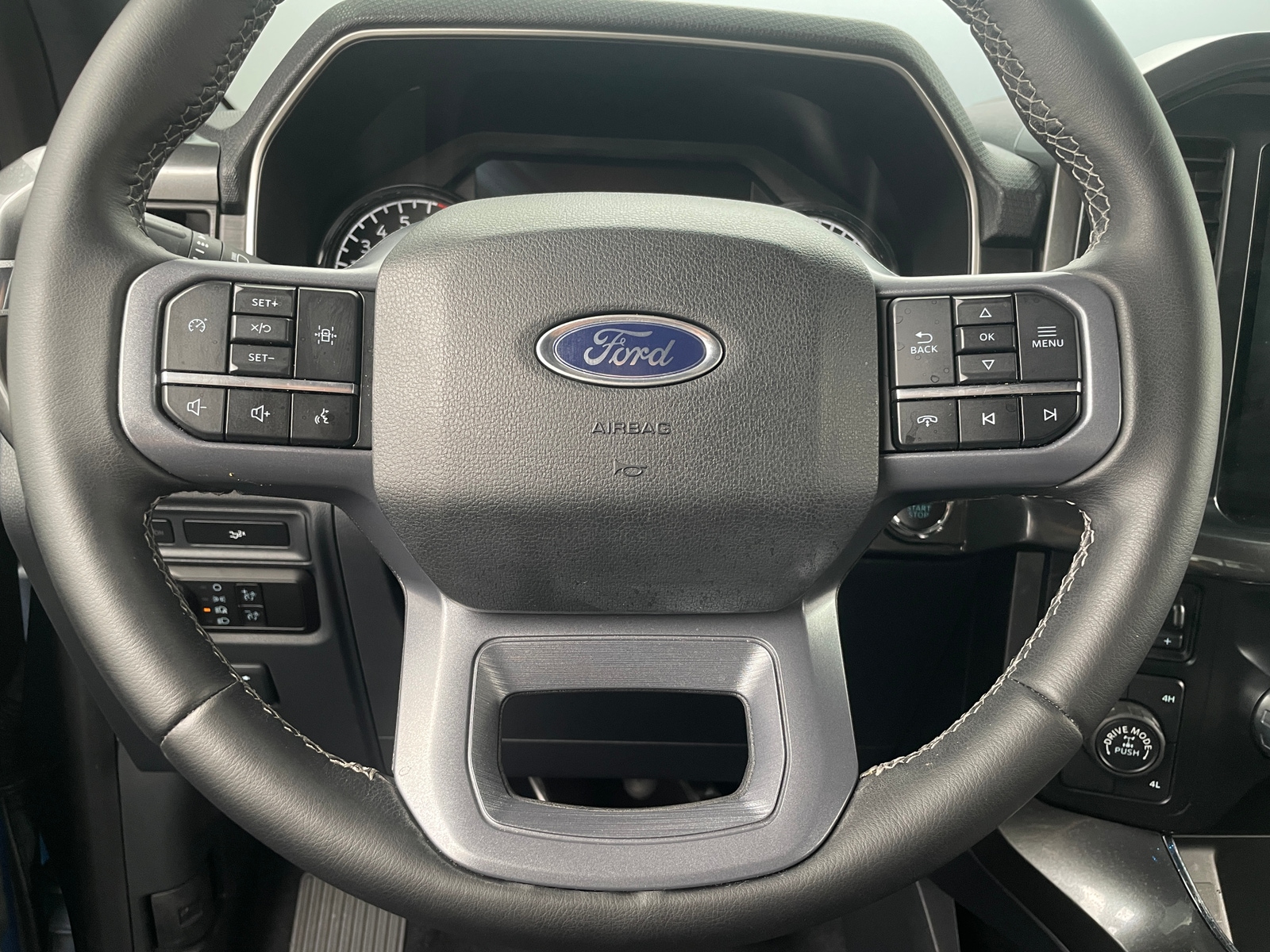 Thumbnail: 2023 Ford Econoline - 5