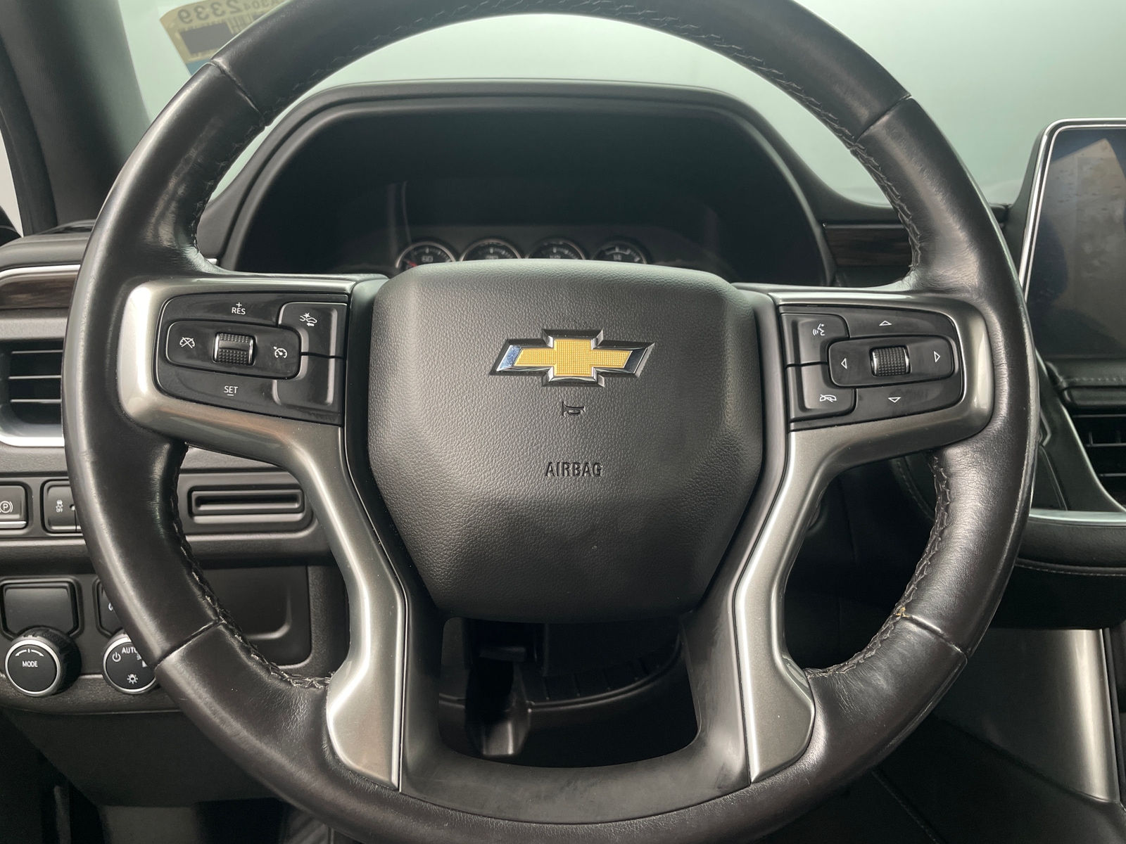Thumbnail: 2021 Chevrolet Suburban - 5