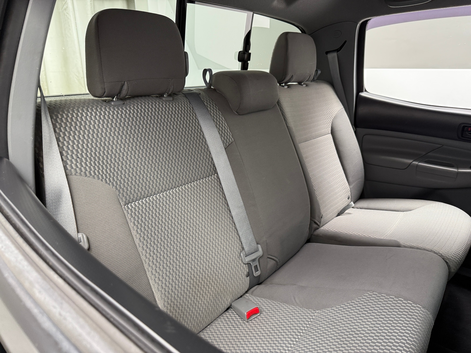Thumbnail: 2015 Toyota Tacoma - 6