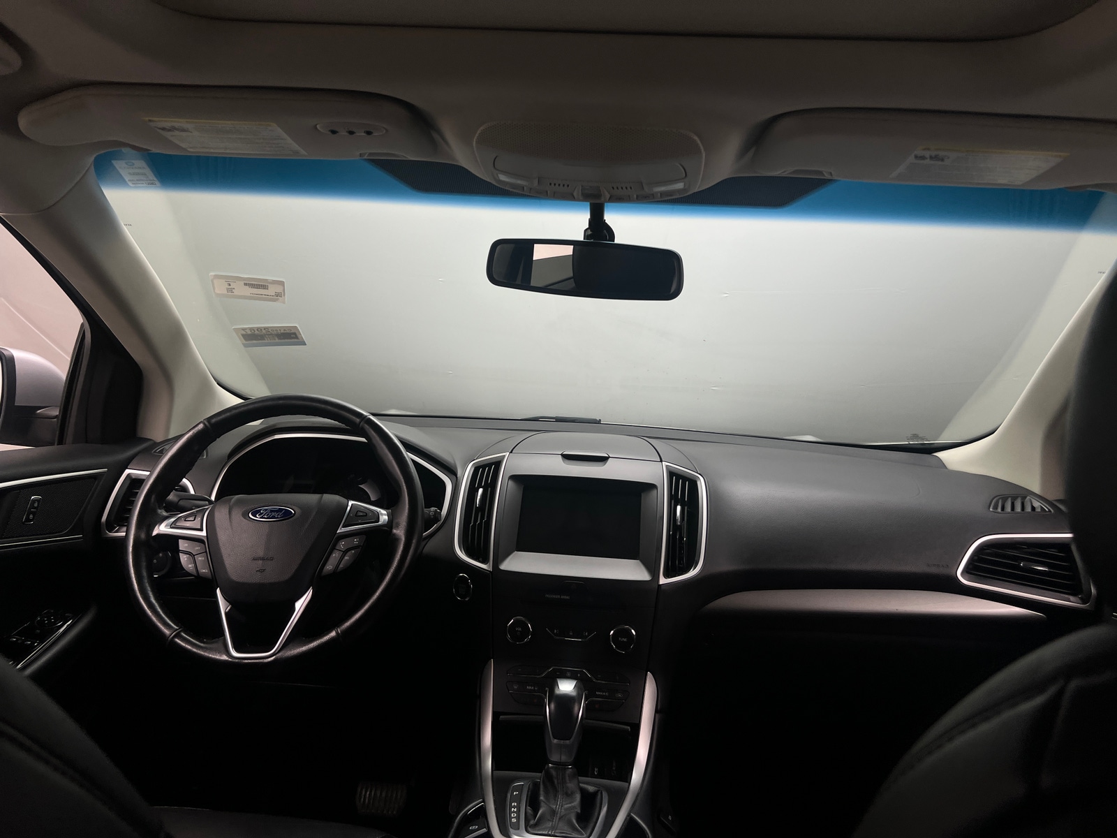 Thumbnail: 2015 Ford Edge - 3