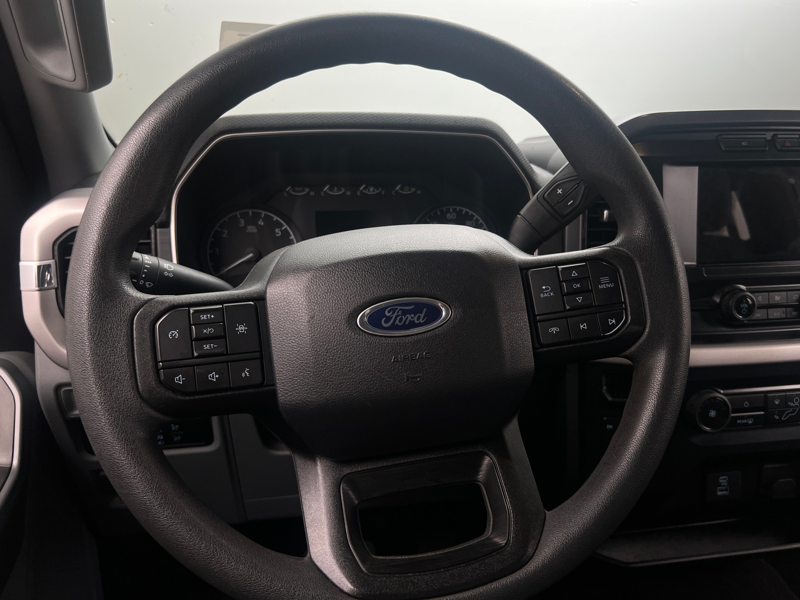 Thumbnail: 2023 Ford Econoline - 5