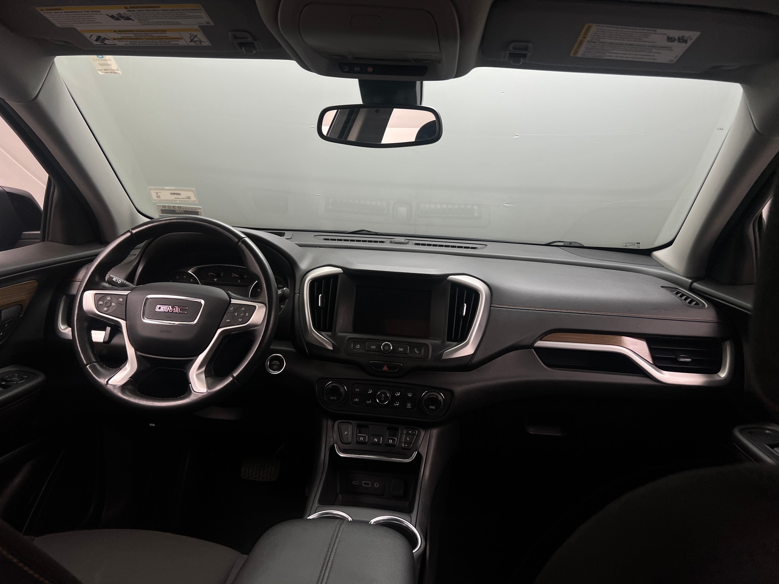Thumbnail: 2020 GMC Terrain - 3