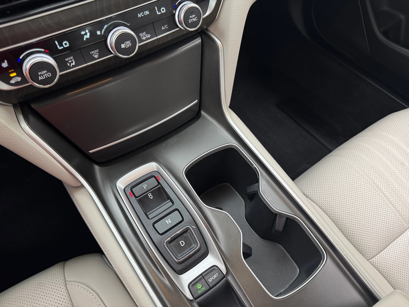 Thumbnail: 2019 Honda Accord - 2