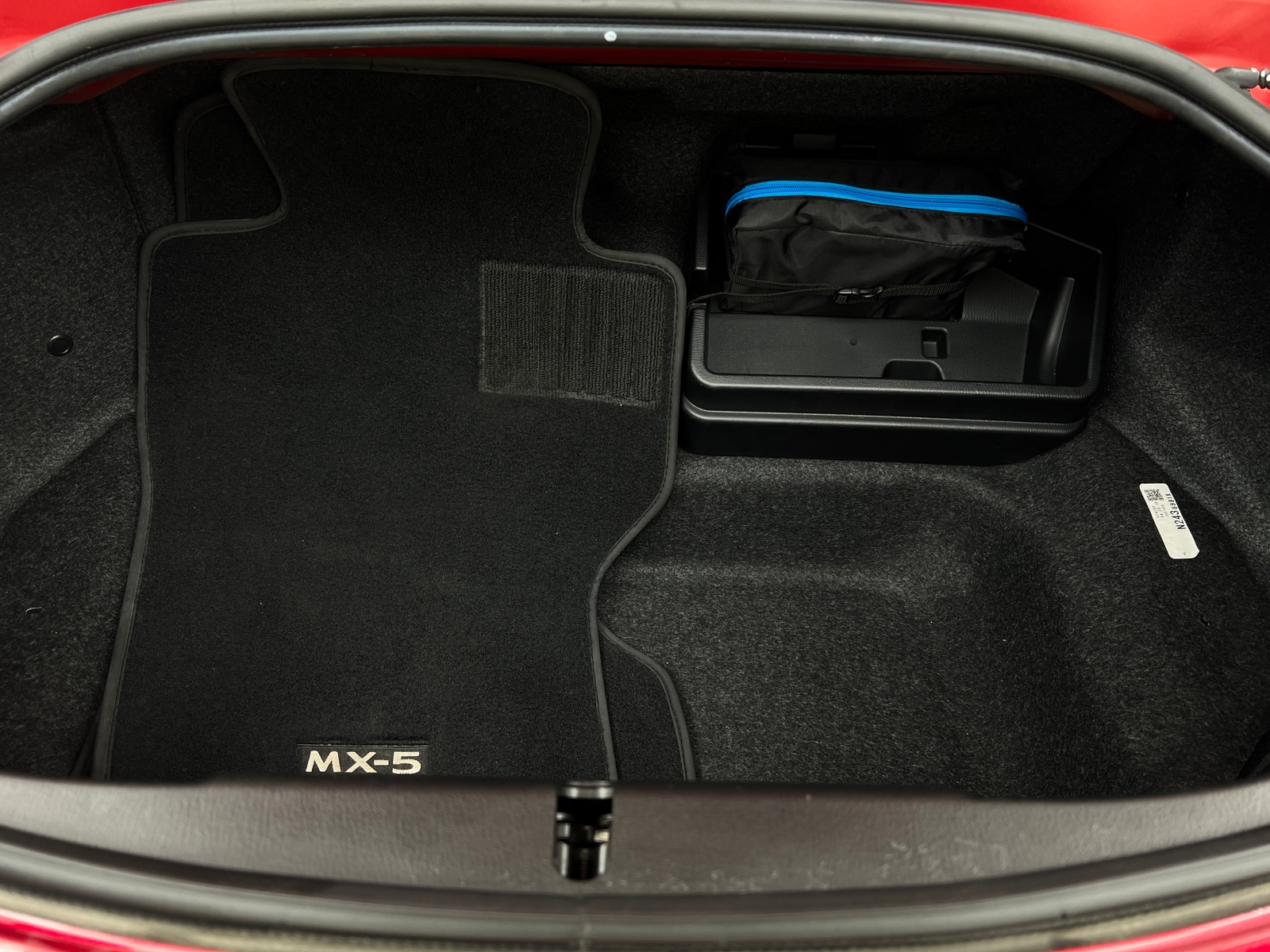 Thumbnail: 2021 Mazda MX-5 Miata - 4