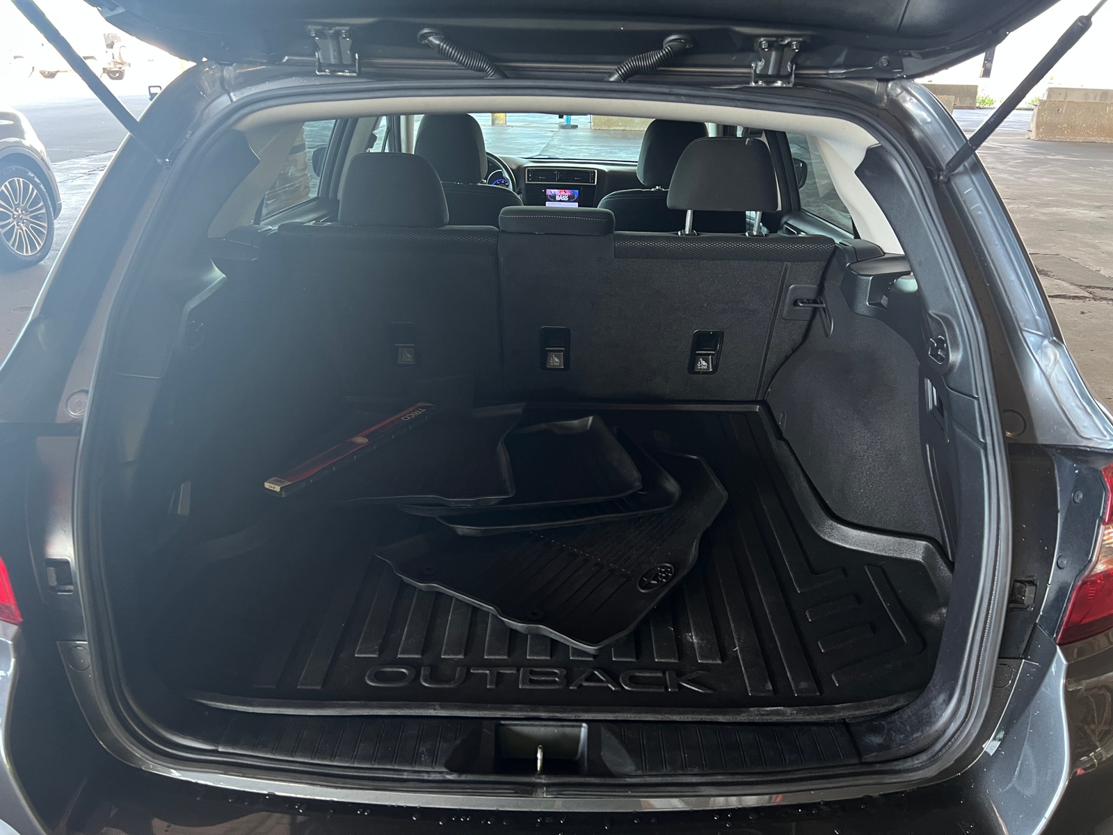 Thumbnail: 2018 Subaru Outback - 7