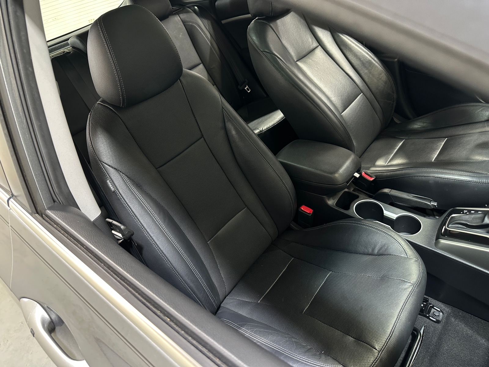 Thumbnail: 2014 Hyundai Elantra - 2