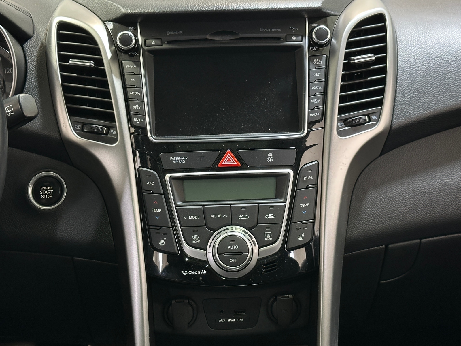Thumbnail: 2014 Hyundai Elantra - 4