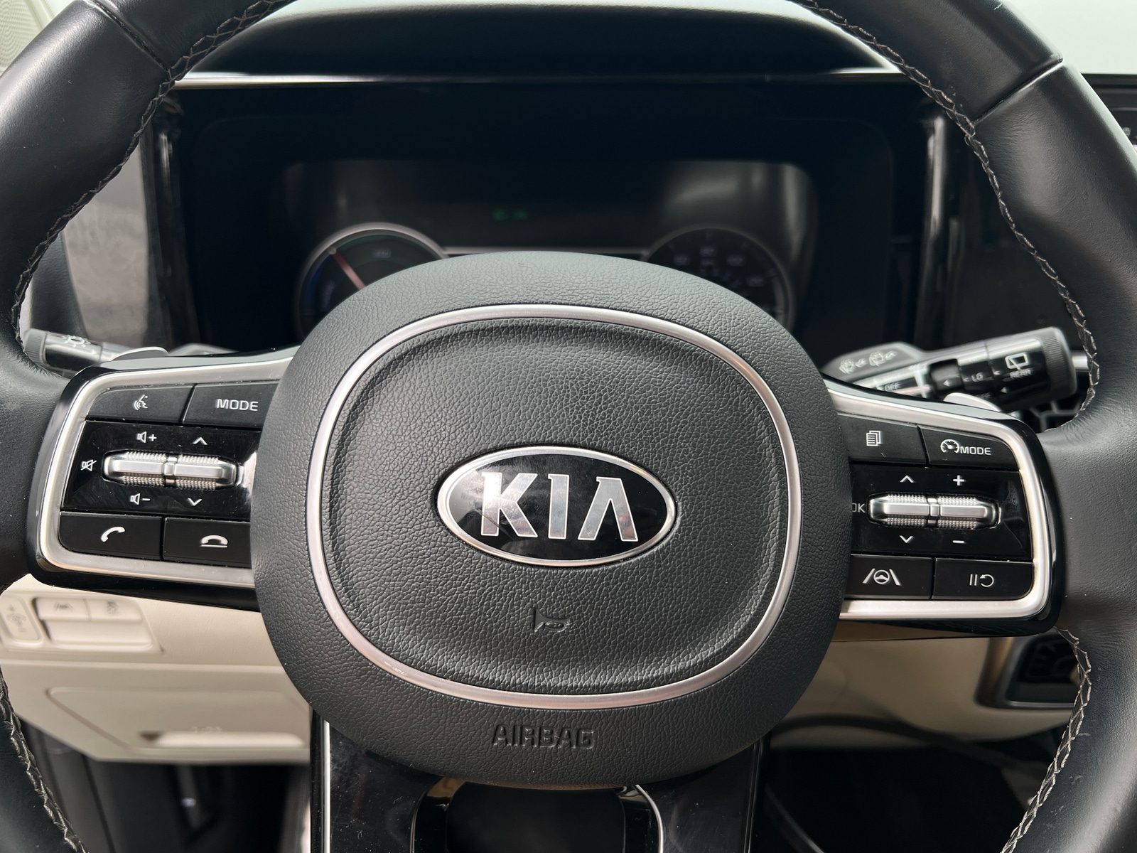 Thumbnail: 2021 Kia Sorento - 4