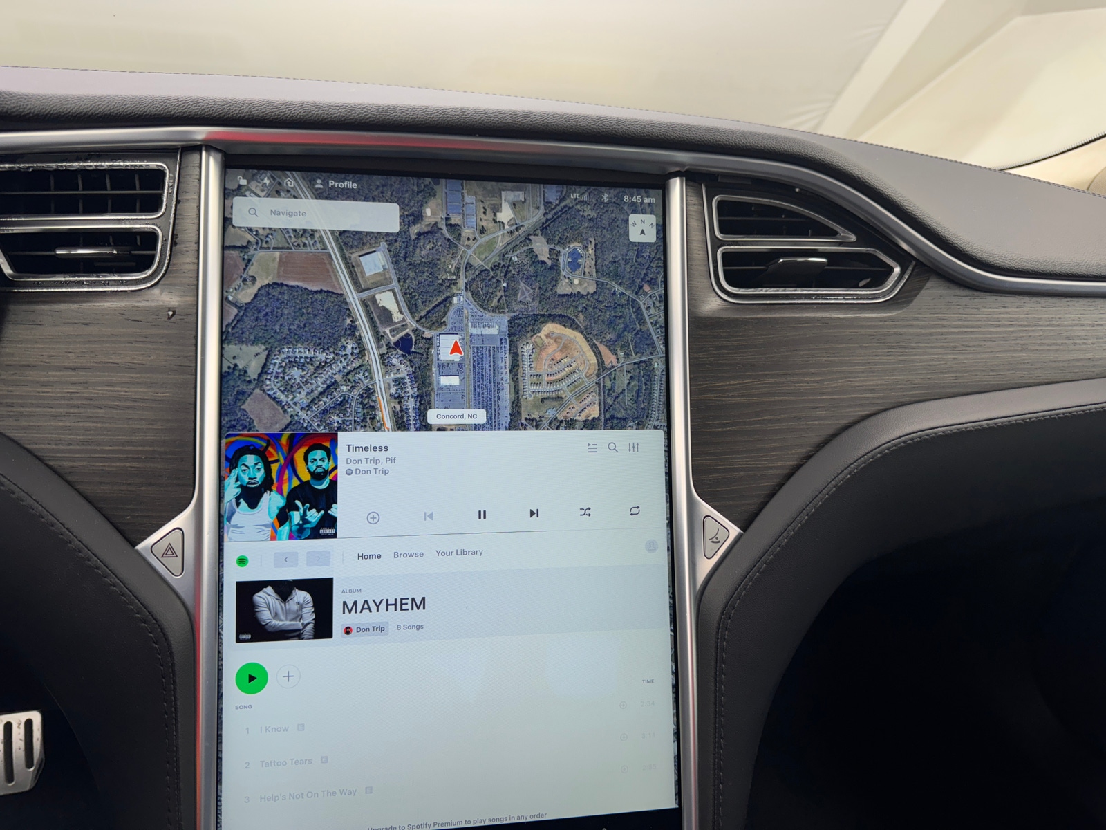 Thumbnail: 2014 Tesla Model S - 3