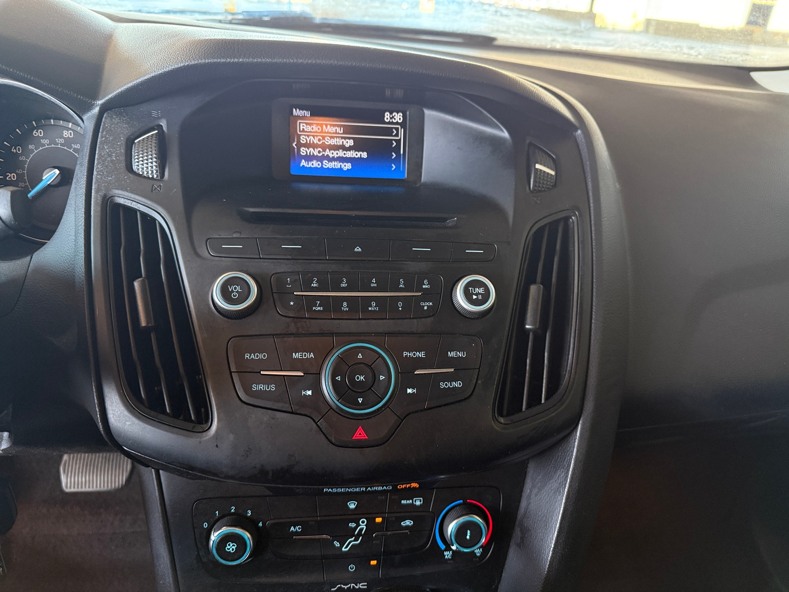 Thumbnail: 2017 Ford Focus - 4