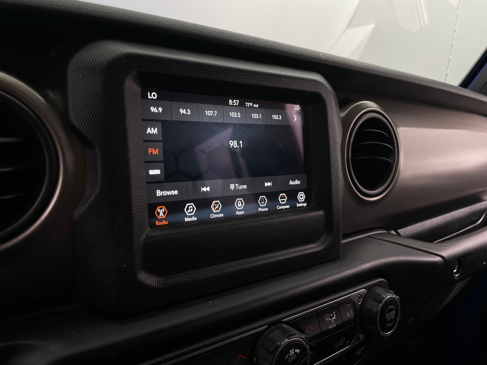 Thumbnail: 2020 Jeep Wrangler - 4